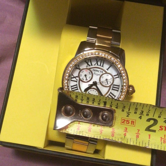 Invicta woman’s watch diamond surround dial - Picture 3 of 4
